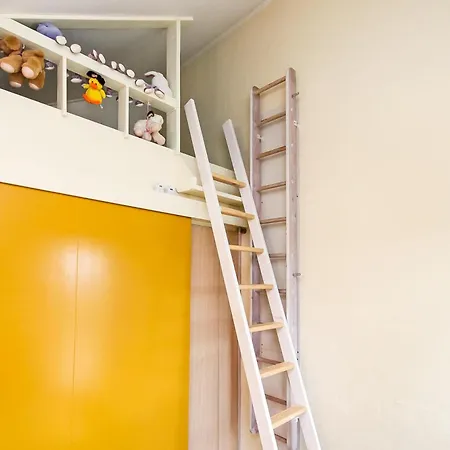Appartement Pa 1 Sal I Lemvg Med Flot Udsigt Over Limfjorden Sj571